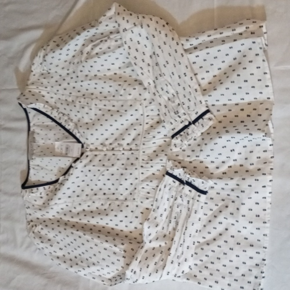 LOFT NWT Swiss dot ruffled top
